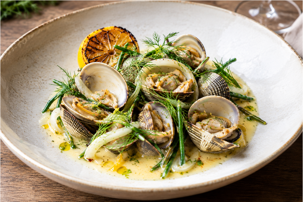 Coques et palourdes, beurre blanc au citron brûlé